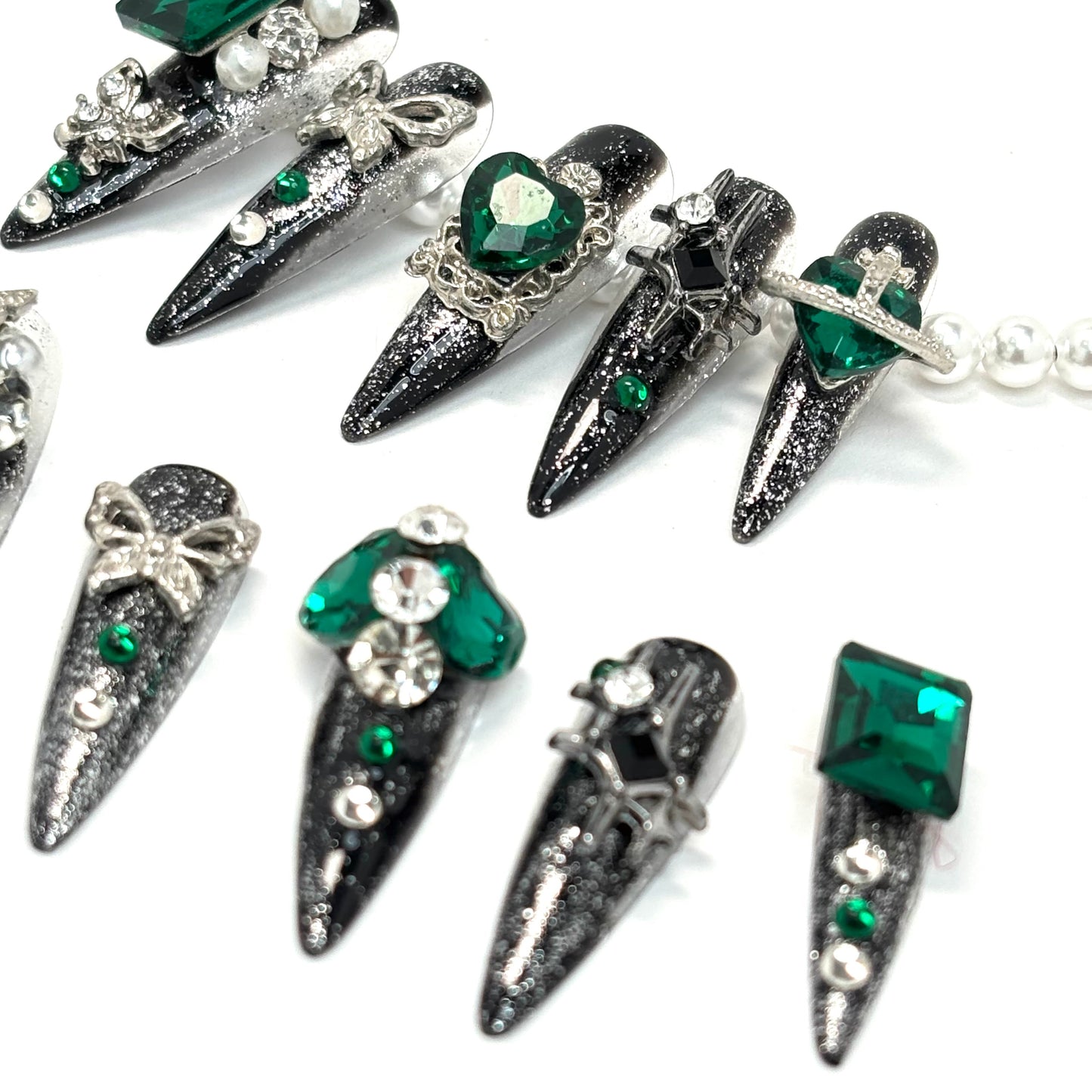 Emerald Gothic Jewel