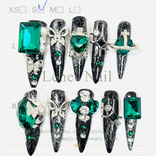 Emerald Gothic Jewel